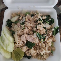 ข้าวผัดหมู