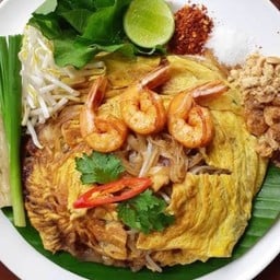 ผัดไทกุ้งสด