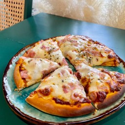Pizza Ham Cheese พิซซ่า