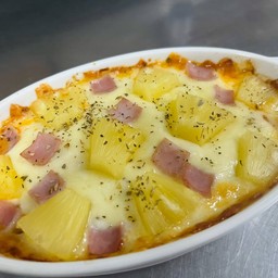 สปาเก็ตตี้ฮาวายเอี้ยน