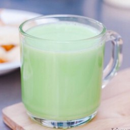 นมเขียวร้อน
