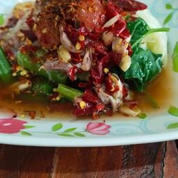 โอ๊กไก่น้ำตำ