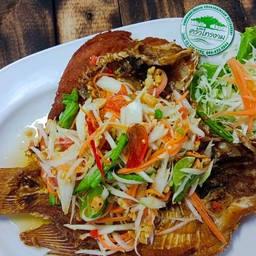 ส้มตำปลา
