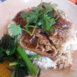 ข้าวขาหมู