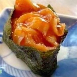 ซูชิครีบหอยเชลล์พริก (ราคาต่อคำ)