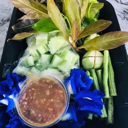 น้ำพริกกะปิ+ผักสด