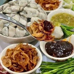 หอยนางรมทรงเครื่อง