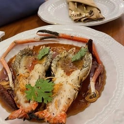 กุ้งซอสมะขามค่ะ แม๊ 