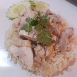 ข้าวมันไก่ต้ม