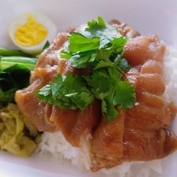 ข้าวขาหมู หนังล้วน