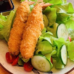 สลัดกุ้งทอด