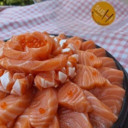 กุ้งดอง โทมาเสะ แซลมอนซาชิมิ แซลมองดอง ซูชิ ข้าว ปากเกร็ด(หมู่บ้านพญาไท วิลเลจ)