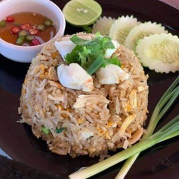 ข้าวผัดปู