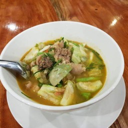 แกงอ่อมไก่