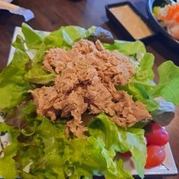 สลัดทูน่า