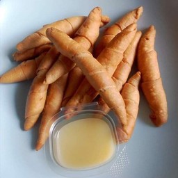 Avarin&ขนมโมเลนทอดราดนม หลายรสชาติ🍨🥐☕