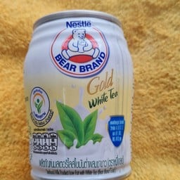 ไข่สิบใบตั้งอยู่บนโต๊ะ
