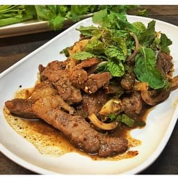 น้ำตก เนื้อย่าง