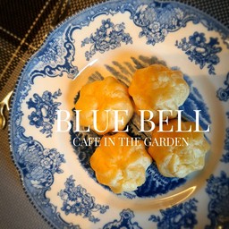 Blue Bell cafe in the Garden ชลบุรี