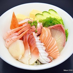 No.221 ข้าวถ้วยปลารวม เซต B + ซุป