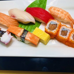 No.217 ข้าวปั้นรวม เชต D +ซุป