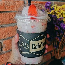 ยาคูลป์ ปีโป้ สมูทตี้