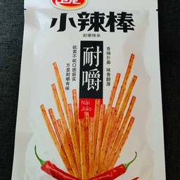 ล่าเถียวเผ็ดเสฉวนยี่ห้อเว้ยหลงแบบแท่ง