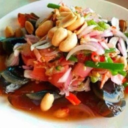 ยำไข่เยี่ยวม้า