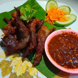 กระเพราปากห้อย