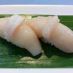 No.31  ข้าวปั้นหน้าหอยเชลล์