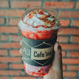 สตอเบอรี่ คัมเบิ้ล