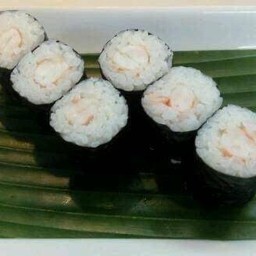 No.8  ข้าวห่อไส้กุ้งต้ม