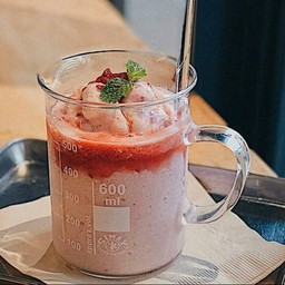 ราสเบอร์รี่ สมูทตี้