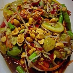 ส้มตำโคราช