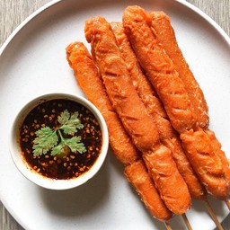 ฮอทดอกไก่ ชุบแป้งทอด