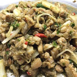 หมูผัดกะปิ