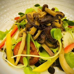 No.101   สลัดเห็ดรวม