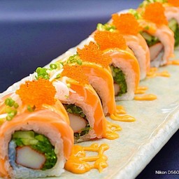 No.134 สไปร์ซี่แซลมอนโรล