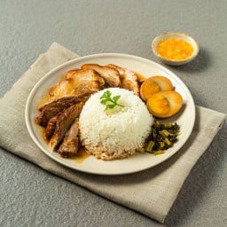 ยู้อี่ ขาหมูฮ่องเต้ ตลาดสดธนบุรี