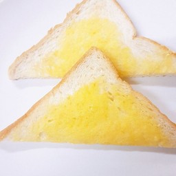 ขนมปังทาเนย