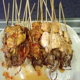 โทเชีย หมึกเสียบไม้