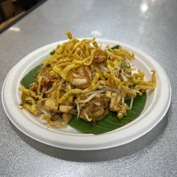 ลูกชิ้นปิ้ง น้ำจิ้มโคตรอร่อยหว่ะ มหาวิทยาลัยราชภัฏเชียงใหม่