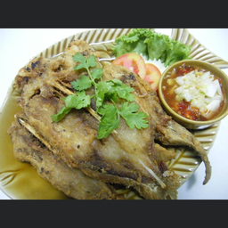 เชิงปลากรายทอดกระเทียม