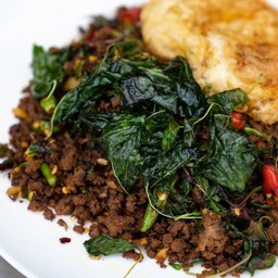 ขาเห็ดหอมผัดยี่หร่าพริกแห้ง