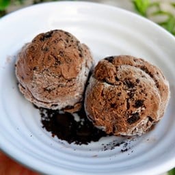 ไอติมช็อคโกแลตโอริโอ้