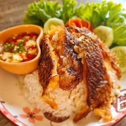 เจ๊รัตน์ ข้าวผัดปู