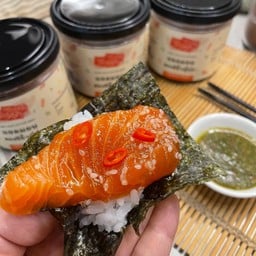 เซ็ตแซลมอนดองซีอิ๊วญี่ปุ่น