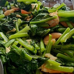 ข้าวแกงปักษ์ใต้ ครัวแม่ไก่ ถนนรวมมิตร