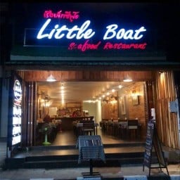 Little Boat Seafood Restaurant เรือเล็กซีฟู้ด -