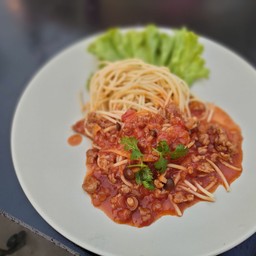 สปาเก็ตตี้ซอสมะเขือเทศ